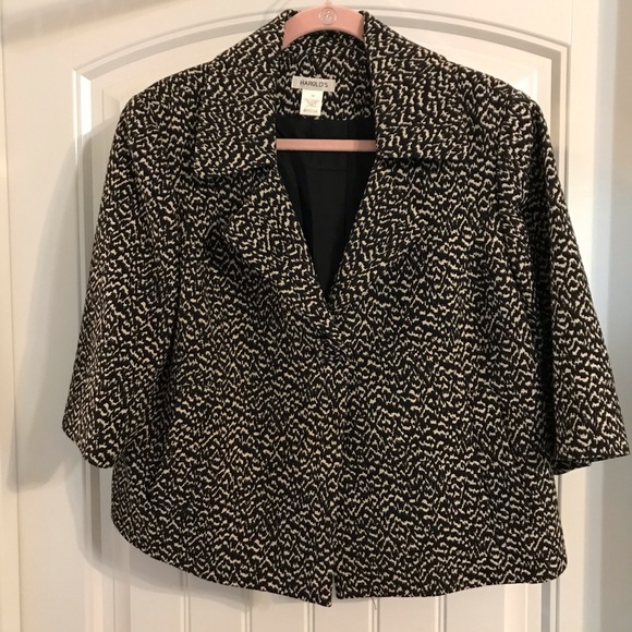 Harold’s Printed Black and Cream Jacket - Picture 1 of 5